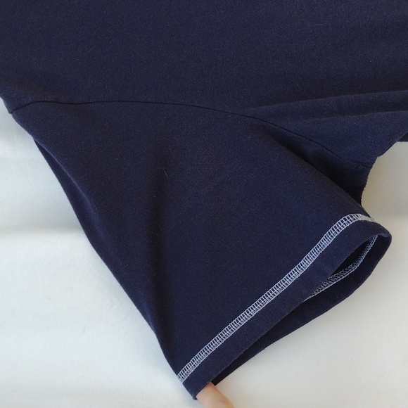 VTG Just Because Clothing Navy Eiffel Tower T-shirt - Picture 6 of 7